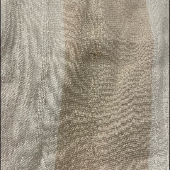 Flowy button down - Picture 3 of 4